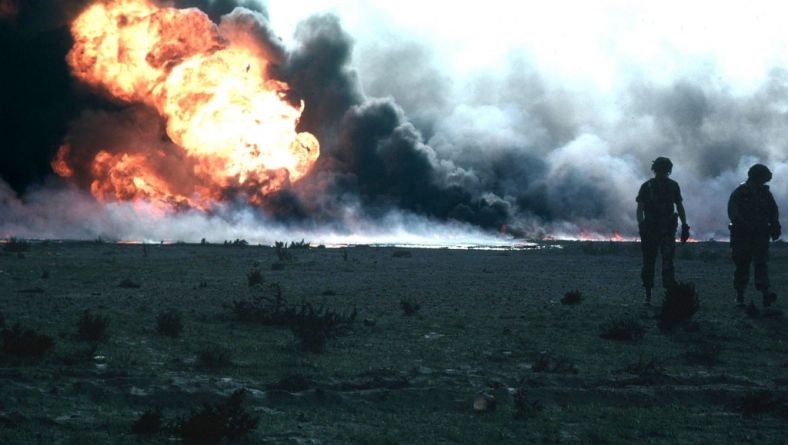 Kuwait_burn_oilfield